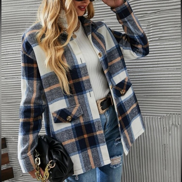 Comfy Oversized Plaid Button Down Jacket - Picture 10 of 14